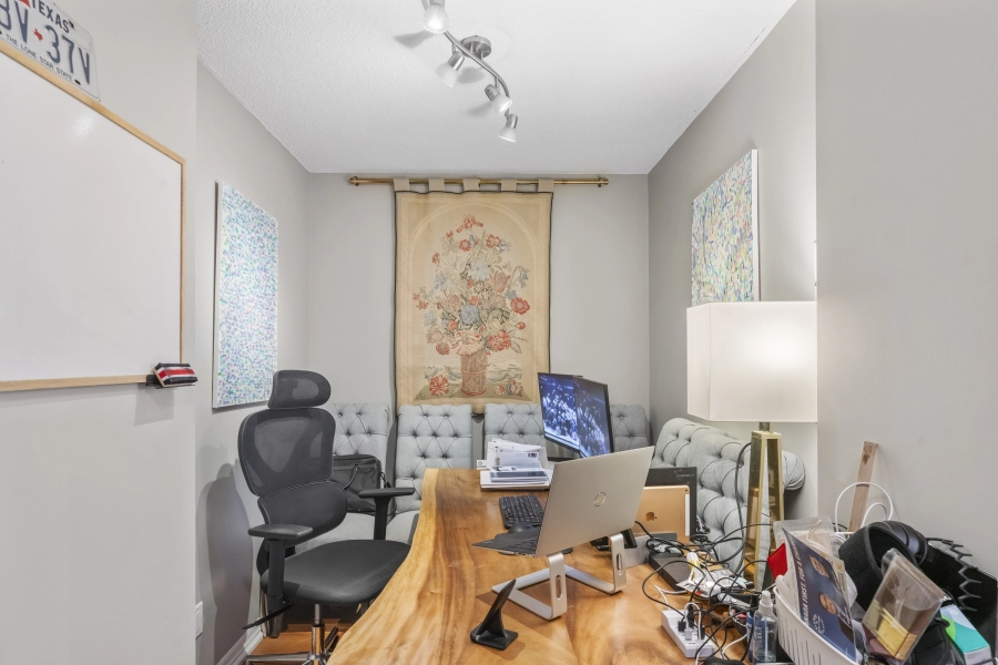 Den of 1403 Royal York Road unit 306 located in Etobicoke which is listed by Etobicoke real estate agent Marco Pedri.