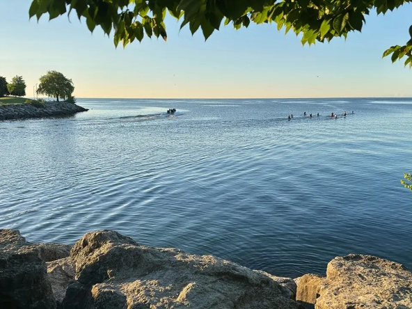 An image of Lake Ontario from what could be Mississauga or Etobicoke.